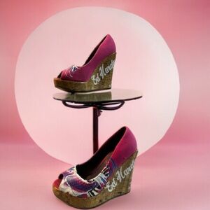 Ed Hardy Casablanca Sz 6 Dead stock Platform Wedge Peep-Toe Heels Fuschia cork